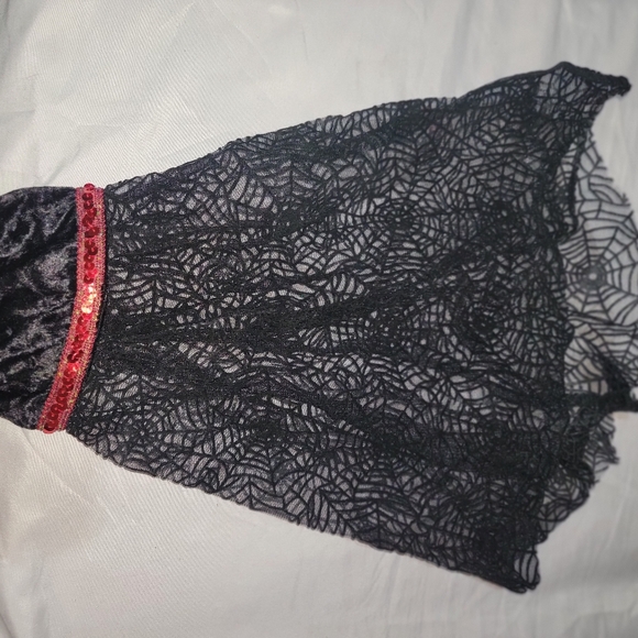 Vampire costume - Picture 7 of 15